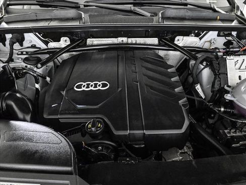 Used 2023 Audi Q5 2.0T Premium Plus w/ Premium Plus Package AWD/4WD image 24