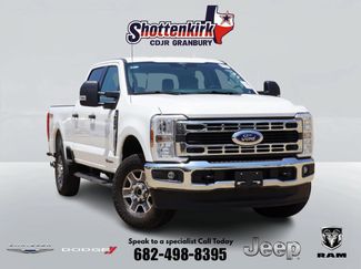 Used 2025 Ford F250 XLT w/ FX4 Off-Road Package AWD/4WD video 1