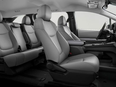 New 2026 Toyota Sienna LE FWD image 20