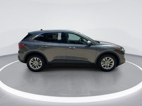 Used 2021 Ford Escape SE w/ Convenience Package FWD image 9