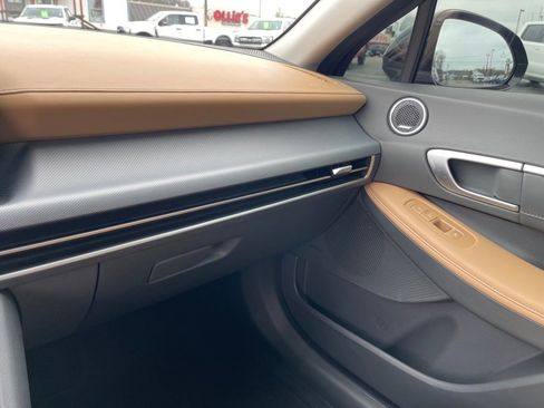 Used 2025 Hyundai Sonata Limited image 25