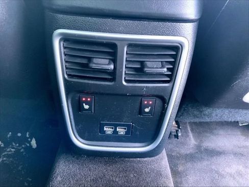 Used 2018 Dodge Charger R/T Scat Pack w/ Dynamics Package RWD image 25
