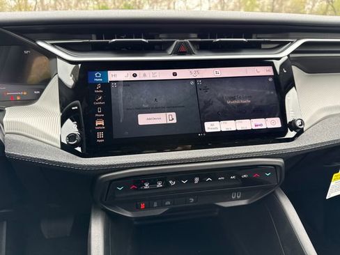 New 2026 Jeep Cherokee Laredo AWD/4WD image 17