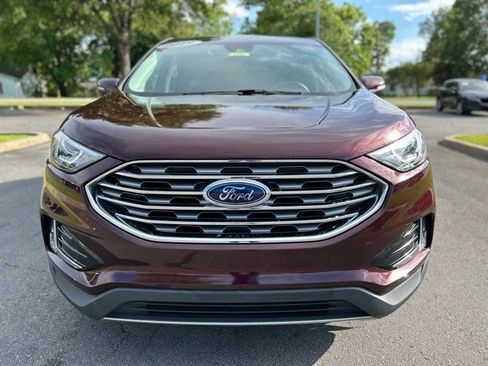 Certified 2019 Ford Edge SEL w/ Equipment Group 201A image 2
