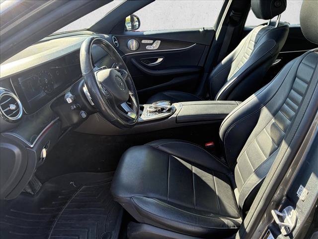 Used 2018 Mercedes-Benz E 300 4MATIC image 11