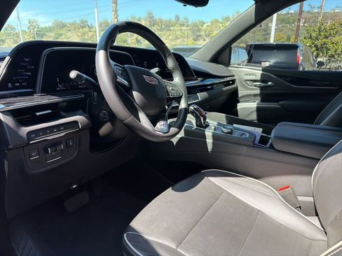 Certified 2023 Cadillac Escalade ESV Sport AWD/4WD image 5