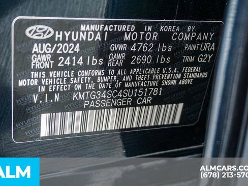 Used 2025 Genesis G70 2.5T RWD image 59