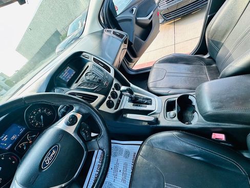 Used 2013 Ford Focus SE FWD image 14