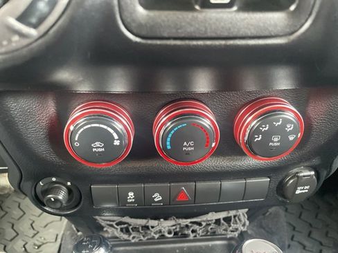 Used 2012 Jeep Wrangler Unlimited Sport image 25