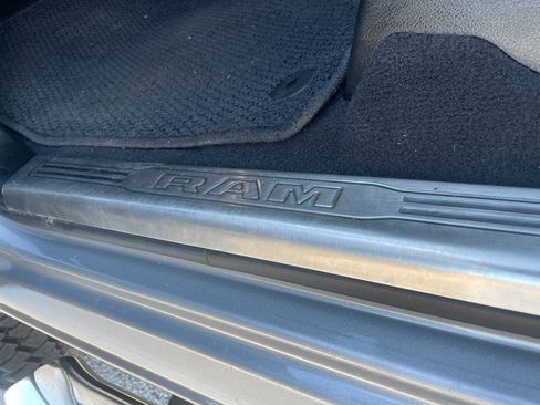 Used 2022 RAM 2500 Laramie AWD/4WD image 42