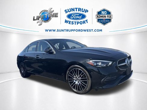 Used 2025 Mercedes-Benz C 300 Sedan w/ Winter Package image 13