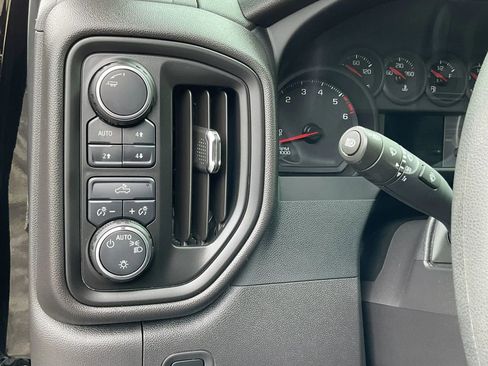 Used 2024 Chevrolet Silverado 1500 Custom Trail Boss w/ Midnight Edition AWD/4WD image 16