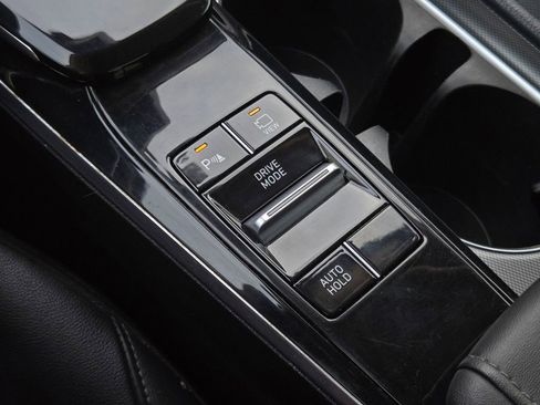 Used 2020 Hyundai Sonata Limited image 21