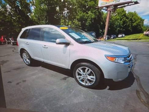 Used 2013 Ford Edge Limited AWD/4WD image 3