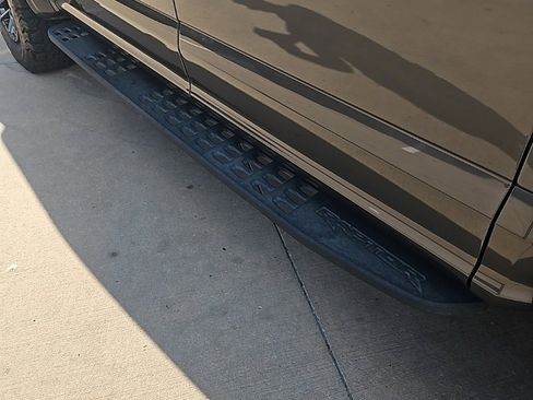 Used 2019 Ford F150 Raptor w/ Equipment Group 802A Luxury image 10