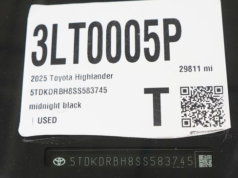 Used 2025 Toyota Highlander XSE AWD/4WD image 33