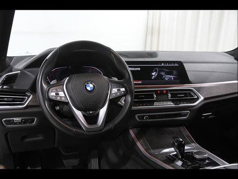 Used 2023 BMW X5 xDrive40i AWD/4WD image 6
