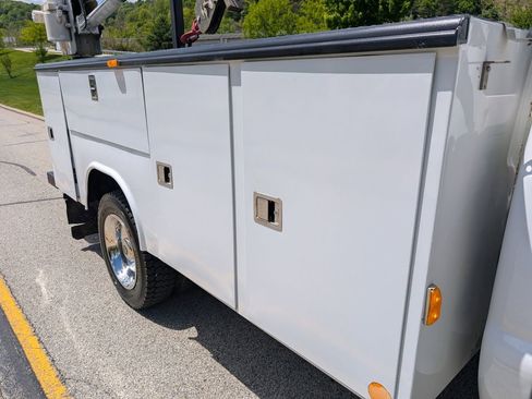 Used 2015 Ford F450 XL w/ Power Equipment Group AWD/4WD image 28