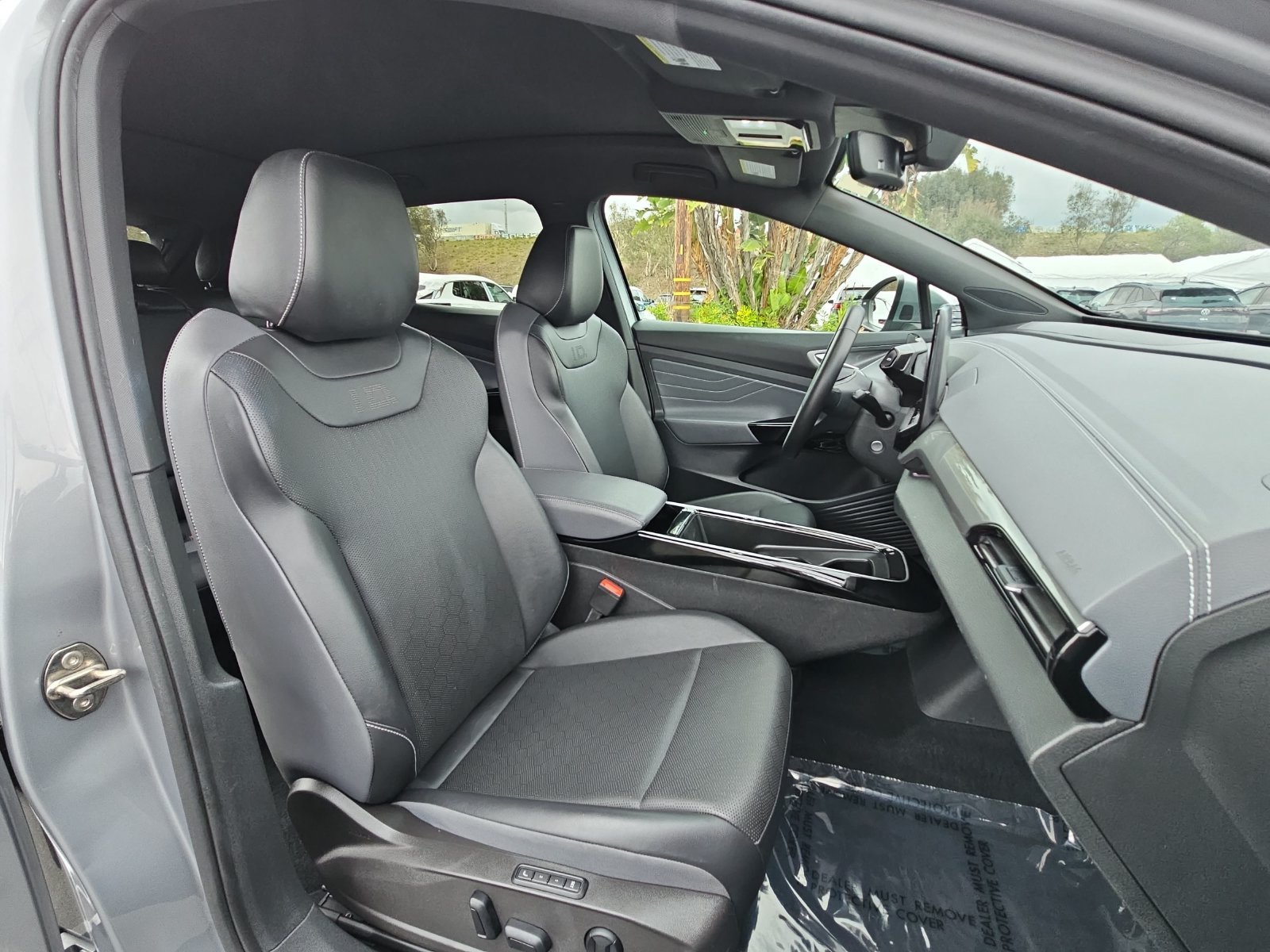 Certified 2023 Volkswagen ID.4 Pro S AWD/4WD image 10
