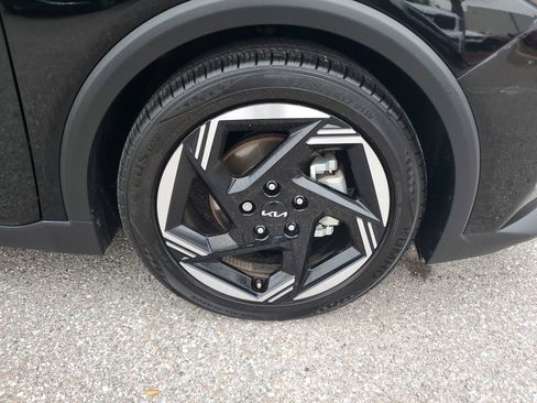 Used 2025 Kia K4 EX image 6