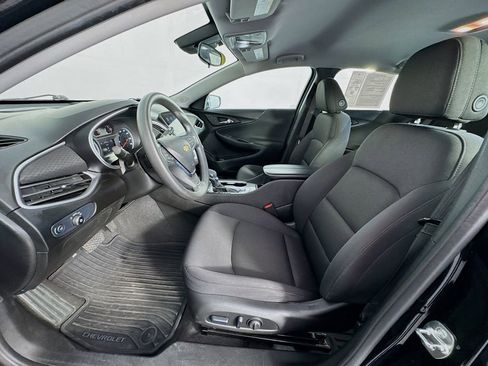 Used 2024 Chevrolet Malibu LT image 15