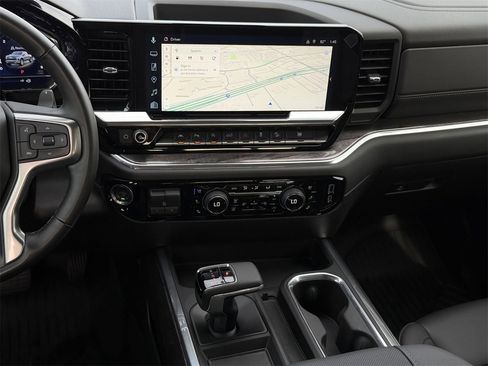 Used 2025 Chevrolet Silverado 1500 LTZ w/ LTZ Premium Texas Edition image 18