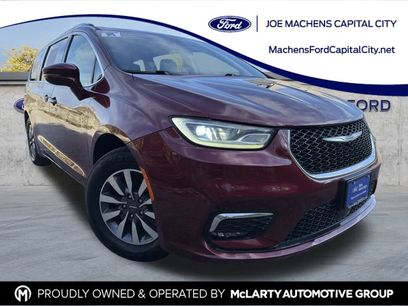 Used 2021 Chrysler Pacifica Touring-L
