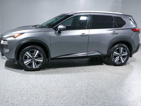 Used 2023 Nissan Rogue Platinum w/ Platinum Premium Package image 10
