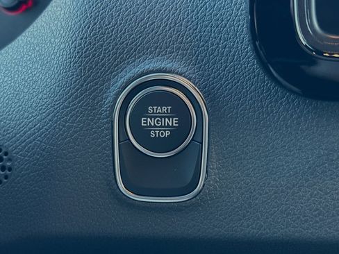 New 2025 Mercedes-Benz Sprinter 2500 image 21