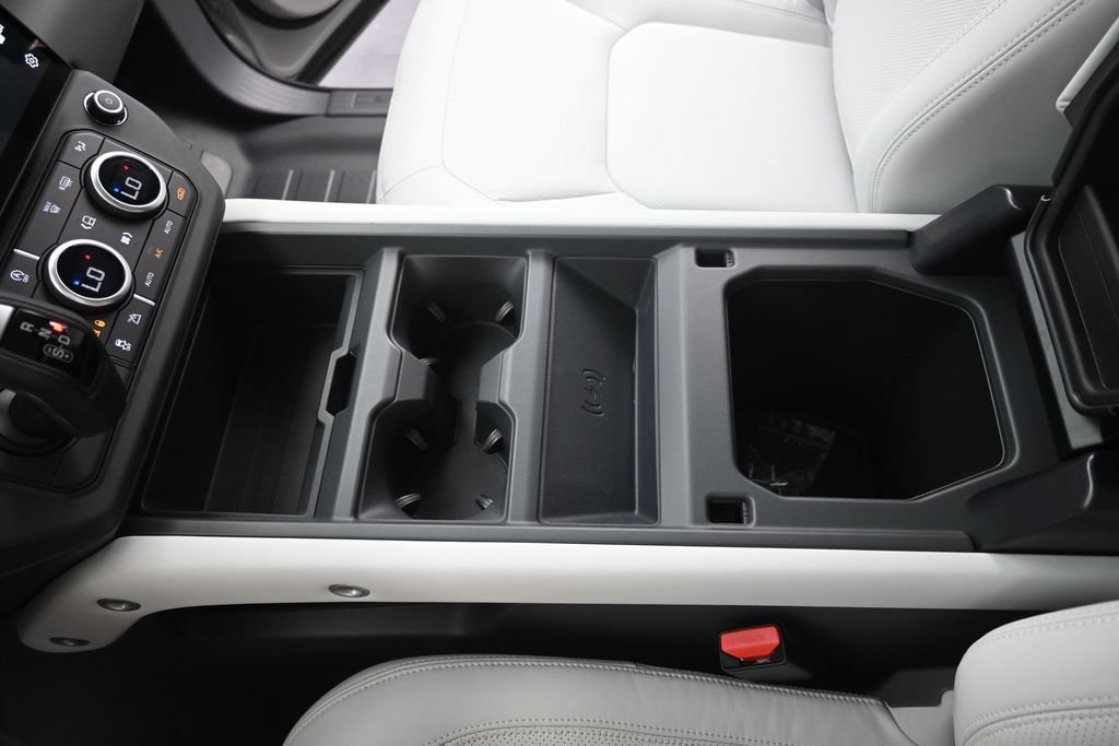 New 2026 Land Rover Defender 110 S AWD/4WD image 30