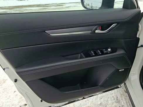 New 2025 MAZDA CX-5 AWD 2.5 S w/ Premium Plus Pkg image 13