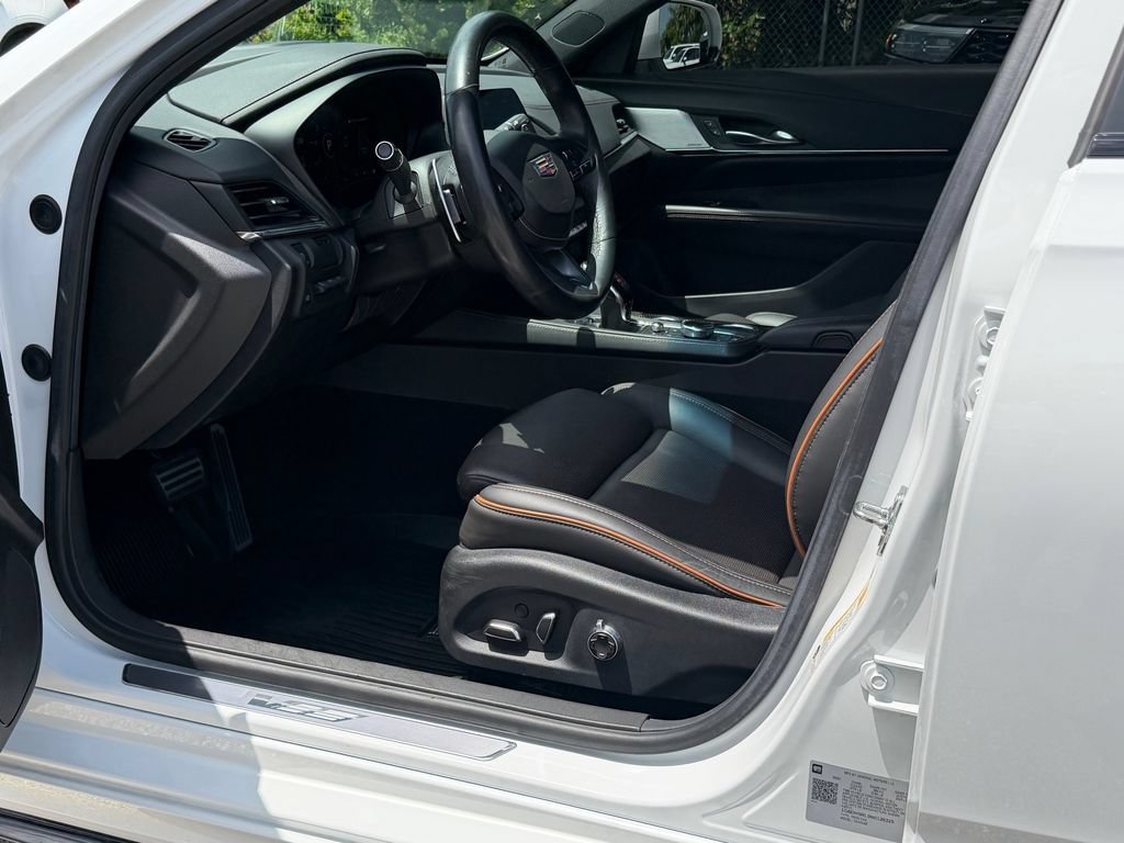 Used 2022 Cadillac CT4 V w/ Navigation Package AWD/4WD image 13