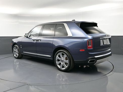 Certified 2024 Rolls-Royce Cullinan AWD/4WD image 3