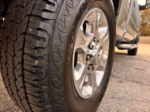 Used 2024 RAM 2500 Big Horn image 14