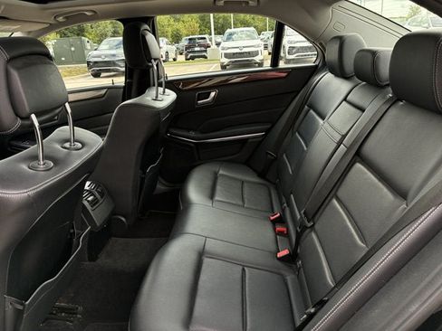 Used 2014 Mercedes-Benz E 250 image 21