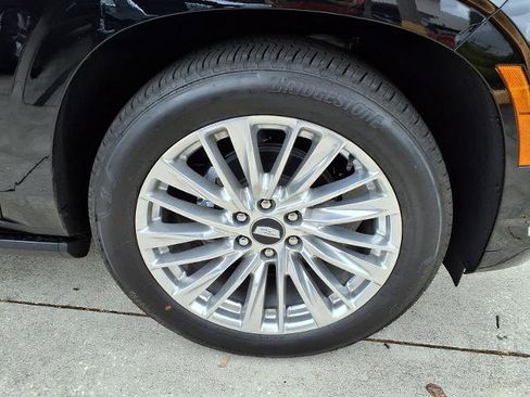 New 2026 Cadillac Escalade Luxury w/ Touring Package RWD image 7