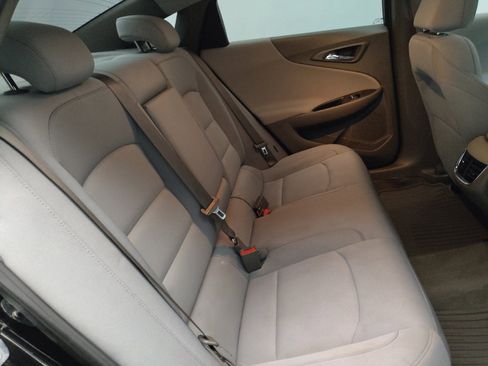 Used 2023 Chevrolet Malibu LT w/ Driver Confidence Package FWD image 19