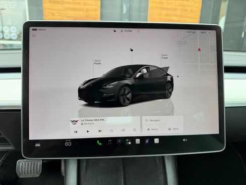 Used 2022 Tesla Model 3 Long Range AWD/4WD image 30