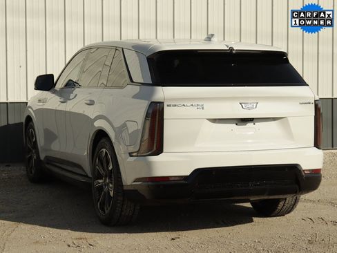 Used 2025 Cadillac Escalade IQ Sport 1 image 5
