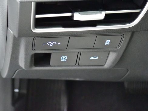 Used 2025 Hyundai Sonata SEL image 13