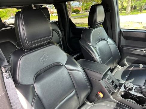 Used 2025 Ford Bronco Outer Banks AWD/4WD image 37