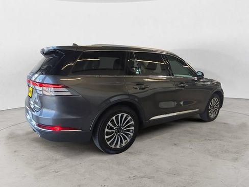 Used 2020 Lincoln Aviator Reserve AWD/4WD image 5