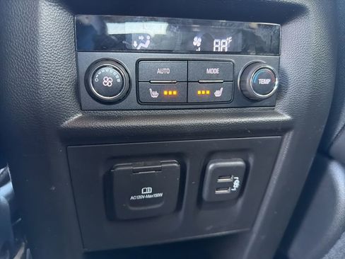 Used 2018 Chevrolet Traverse Premier w/ LPO, Floor Liner Package image 33