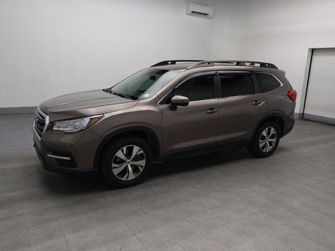 Used 2021 Subaru Ascent Premium w/ Convenience Package image 2