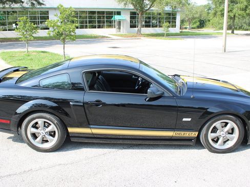 Used 2006 Ford Mustang GT RWD image 22