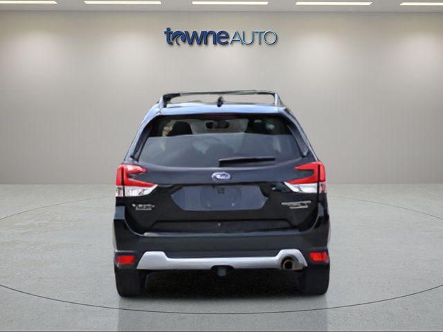 Used 2021 Subaru Forester Touring AWD/4WD image 6
