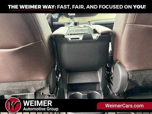 Used 2021 Toyota Sienna Platinum AWD/4WD image 15