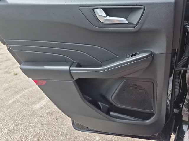 Used 2025 Ford Escape ST-Line FWD image 26