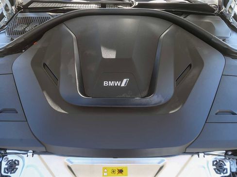 Certified 2023 BMW i4 eDrive35 w/ Premium Package image 24