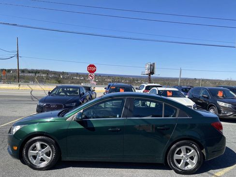 Used 2014 Chevrolet Cruze LT image 8
